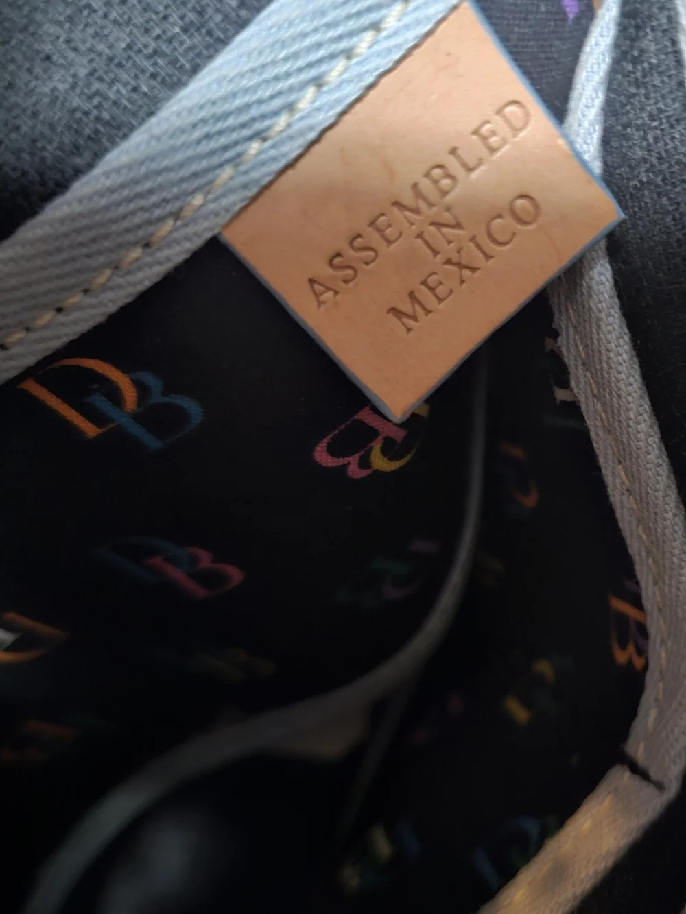 Dooney & Bourke dooney bourke